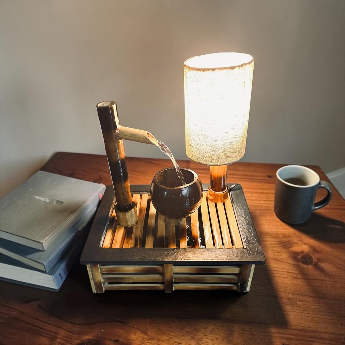 Deepa - The Flowing Lamp